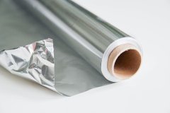 Aluminum Foil: Hot Wraps or Cold Storage? Best Uses Explaine
